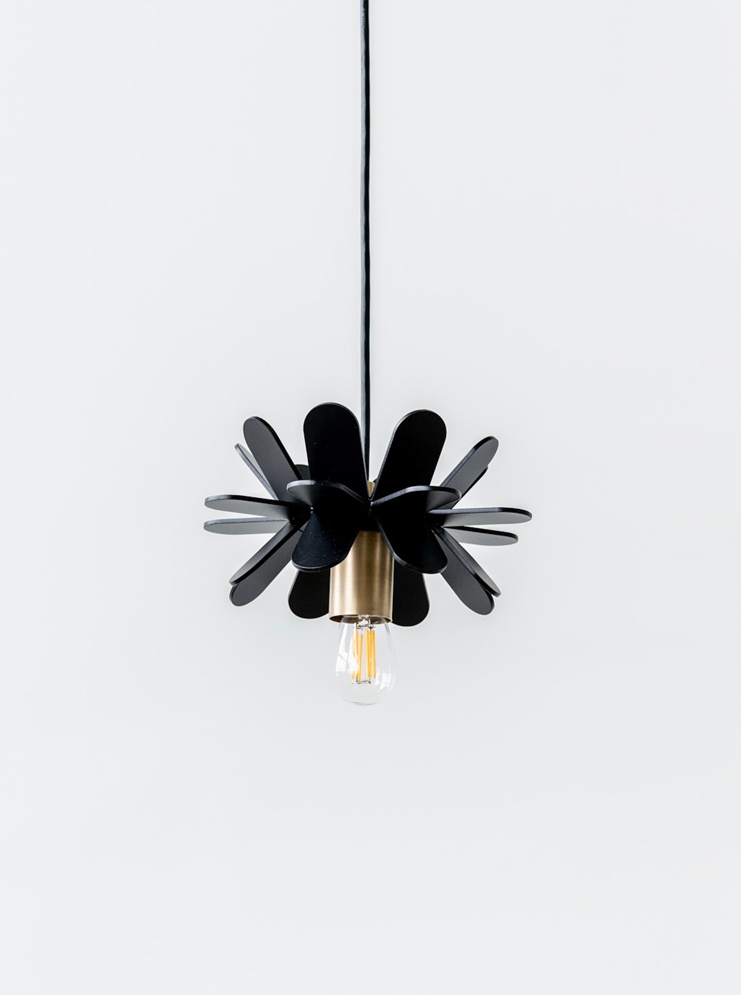 Modern Daisy Flower Pendant Light